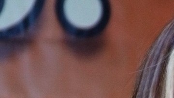 Aylín Mujica y Arturo Carmona se dan intenso beso - Mezcalent