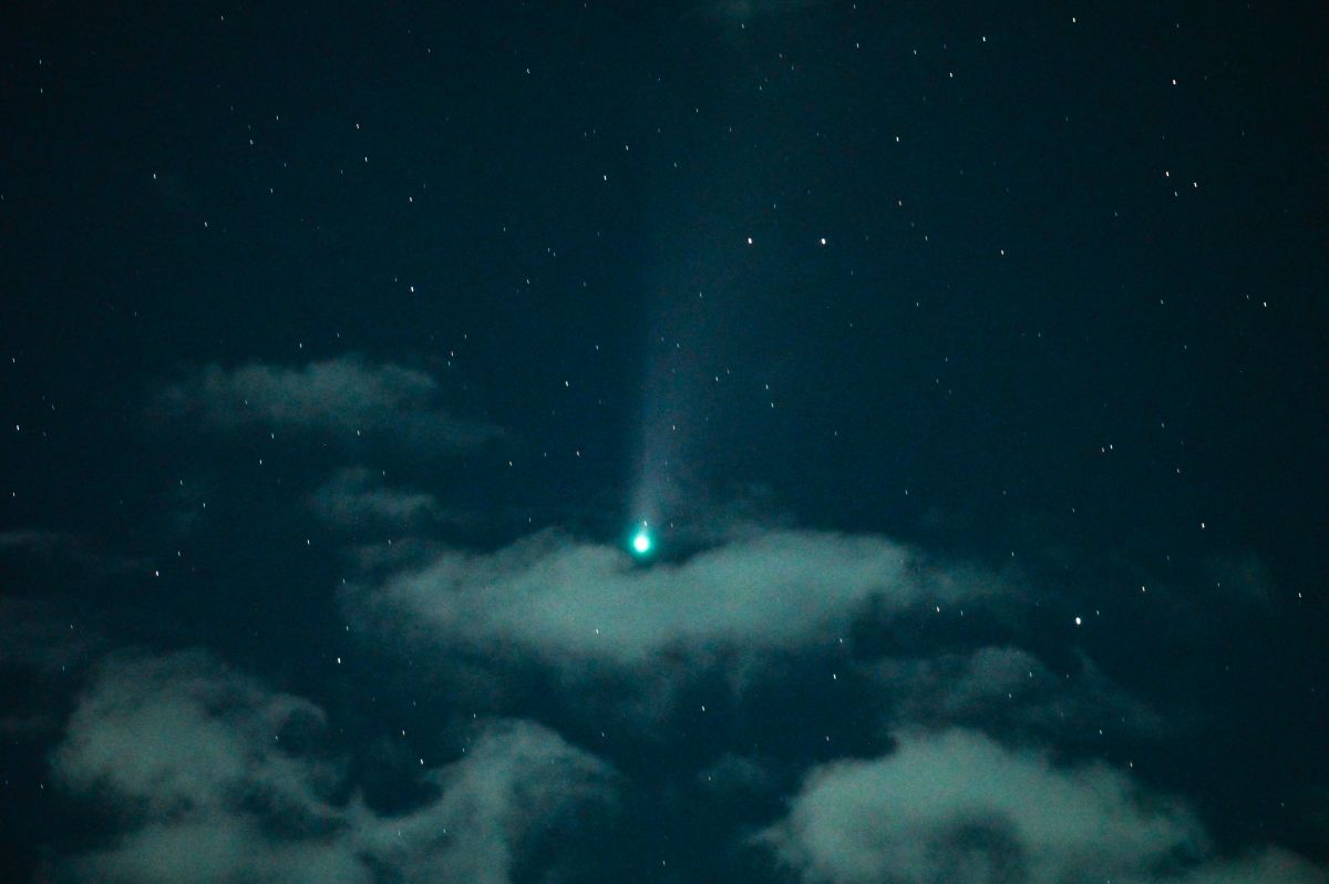 Cometa verde podra ser visto por primera vez en 50000 anos