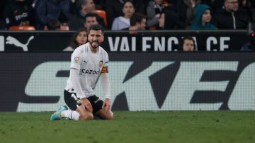 El defensa del Valencia CF, José Gayá, durante el encuentro correspondiente a la jornada 16.