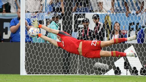 Este cambio aprobado por la FIFA ha mejorado el rendimiento de los porteros en los penales