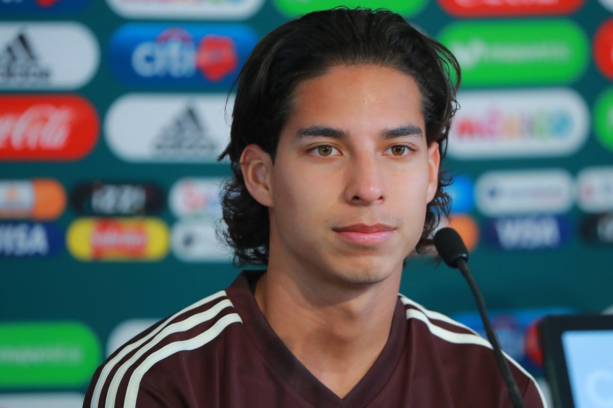 Lainez solo ha jugado 304 minutos en la temporada.