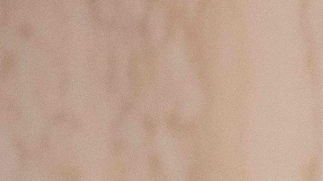 Isabella Guzmán es la administradora de la oficina para Pequeños Negocios.