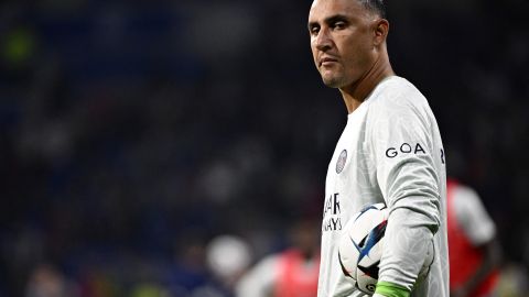 Keylor Navas no ha visto ni un minuto en la Ligue 1.