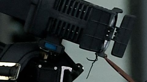 Gerard Piqué rodeado de periodistas y fotográfos.