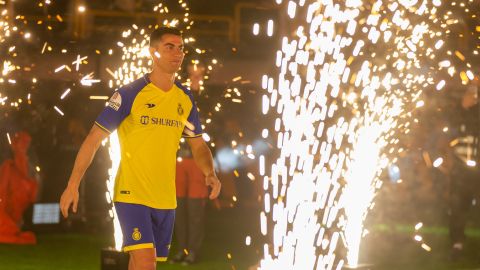 Cristiano Ronaldo en su presentación con el Al Nassr de Arabia Saudita.