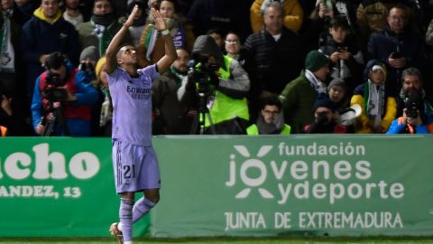 Rodrygo Goes celebrando gol con el Real Madrid.