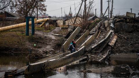 Rusia y Ucrania han sufrido numerosas bajas en la lucha por Bakhmut, con la destrucción de esa ciudad.