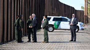 El presidente Biden visitó la frontera en El Paso, Texas.