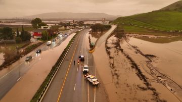 Otra ronda de lluvia se abrirá paso a través del sur de California con peligro de inundaciones repentinas