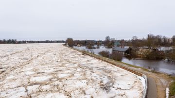 Letonia sufre las peores inundaciones en décadas