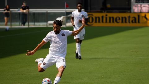 Rodolfo Pizarro jugando con Inter Miami en el 2021.