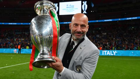 En 2021 Vialli recayó en su enfermedad.