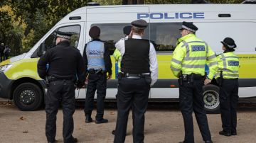 Policía británico resulta violador en serie y admite haber cometido 49 agresiones sexuales