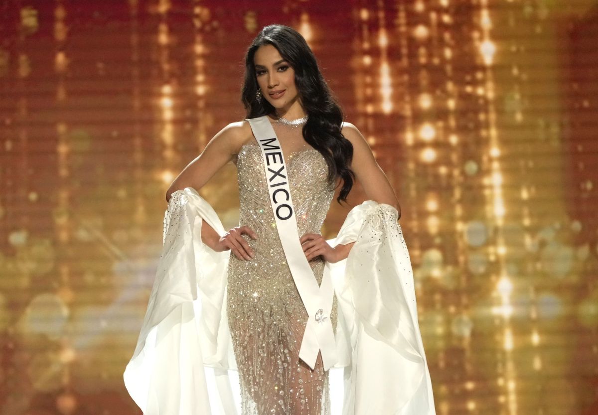 Miss Mexico Irma Miranda receives praise after being eliminated in the