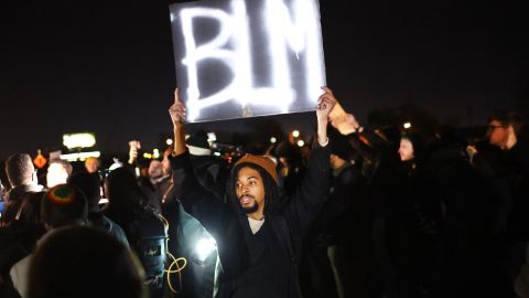 Los manifestantes protestaban por la muerte de Tyre Nichols en Memphis.