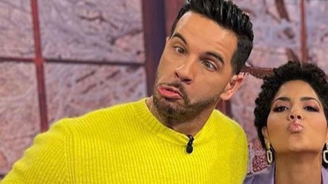 Francisca, Jessi Rodríguez, Jessica del tiempo, Raúl González y Chef Yisus de 'Despierta América'