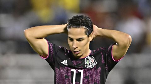 Lainez regresaría al balompié azteca.