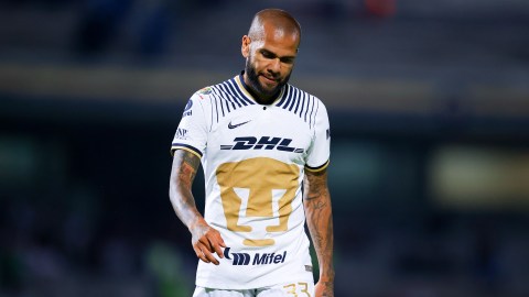 Dani Alves.