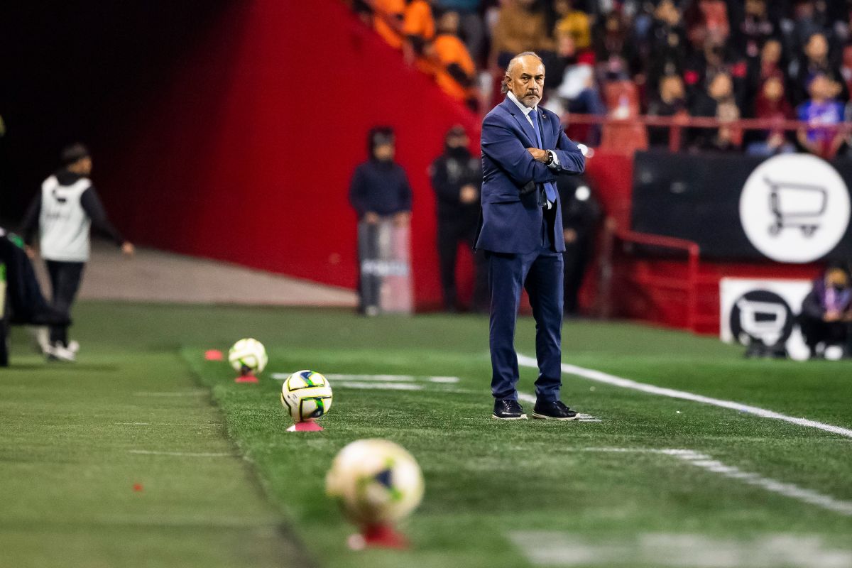Raúl 'Potro' Gutiérrez, entrenador de Cruz Azul.