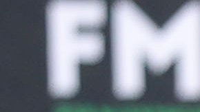 Yon de Luisa en una conferencia anunciando un plan de desarrollo para el fútbol en México.