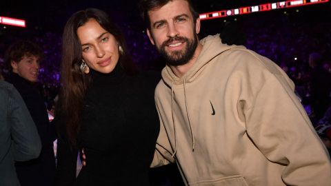 Irina Shayk y Gerard Piqué en un juego de la NBA en Paris.