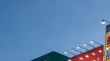 Japón ofrece más de 7,000 dólares a las familias que abandonen Tokio