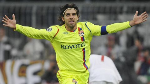 Juninho Pernambucano es una leyenda del Olympique Lyon.