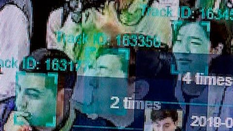 Reconocimiento facial lleva a detención errónea de un hombre