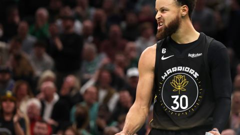 Stephen Curry de los Golden State Warriors.