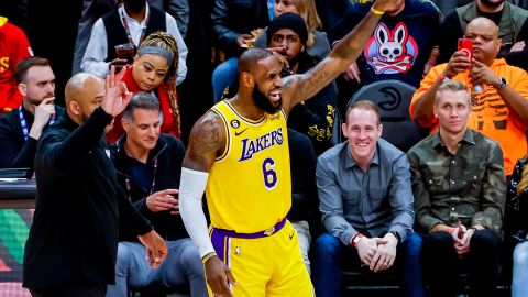 LeBron James está cerca de ser el máximo anotador en la NBA.