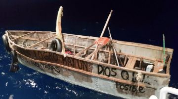 Una embarcación interceptada el 4 de enero de 2023 con varios migrantes cubanos a bordo en la zona de Cayo Hueso, en Florida.
