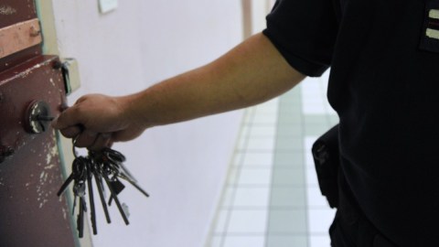 guardia penitenciario