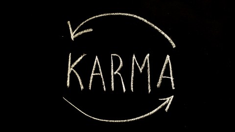 El karma de tu mes de nacimiento