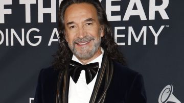 Marco Antonio Solís "El Buki" en Los Grammy 2023.