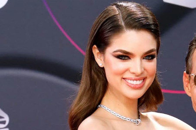 Marc Anthony y Nadia Ferreira hablan de su bebé | Mezcalent.