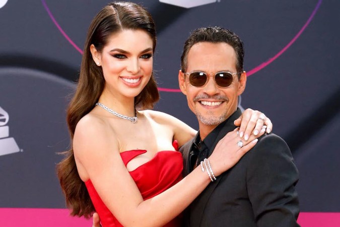 Marc Anthony y Nadia Ferreira hablan de su bebé | Mezcalent.