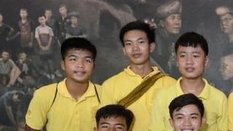 Qué ocurrió con los niños rescatados de la cueva en Tailandia, el caso que sobrecogió al mundo durante varias semanas