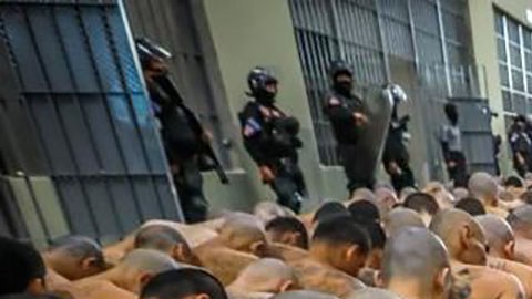 Pandilleros salvadoreños