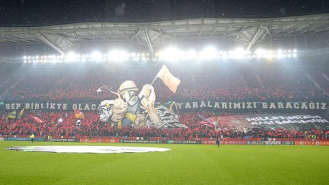 Tifo del Trabzonspor en la Conference League.