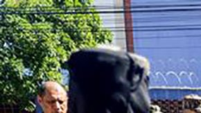 Bukele inaugura cárcel para unos 40.000 pandilleros