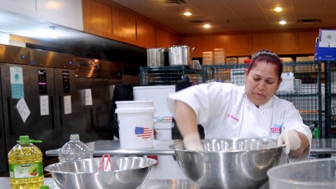 Imelda Hartley, dueña y fundadora de "Happy Tamales".