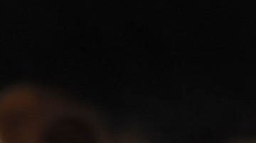 El pequeño de 6 seis años demostró el lío que puede generar un teléfono móvil en manos inadecuadas