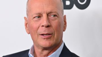 El actor Bruce Willis fue diagnosticado con demencia frontotemporal.