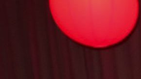 Chiquis Rivera y su novio Emilio Sänchez en un evento en Los Ángeles.