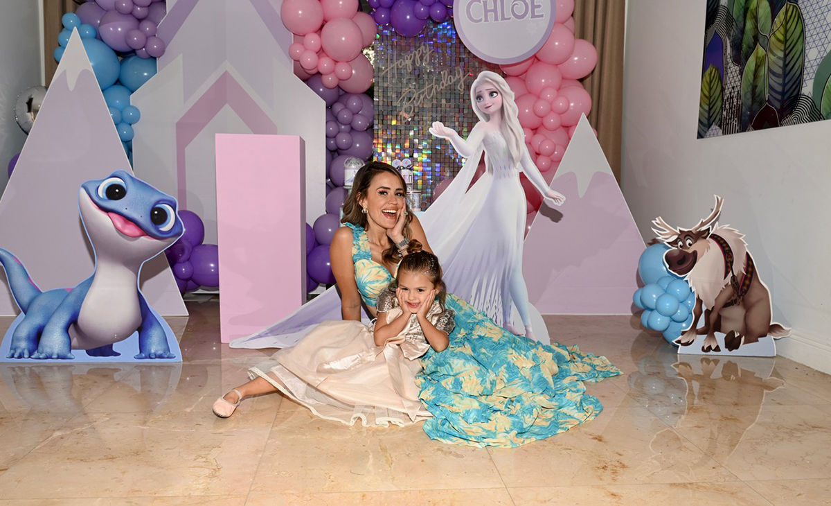 Carolina Sarassa le festejó los 4 años a Chloé.