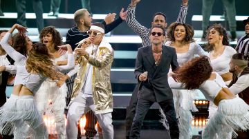 Daddy Yankee y Marc Anthony en el Premio Lo Nuestro 2021.
