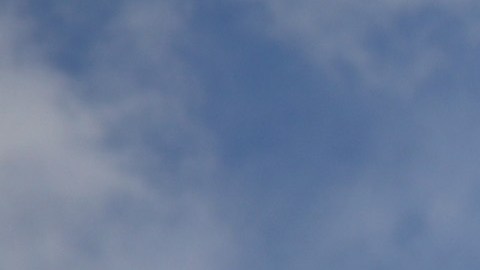 VIDEO: Terror en el aire, motor de un avión de Delta Airlines se incendia y obliga aterrizaje en Escocia
