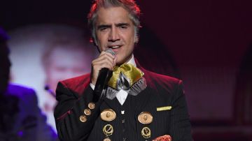 Alejandro Fernández habla del concierto que ofreció en León, Guanajuato.
