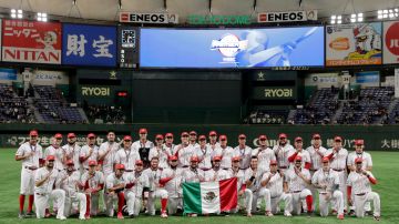 Jugadores de México celebrando clasificación para los Juegos Olímpicos de Tokio 2020.
