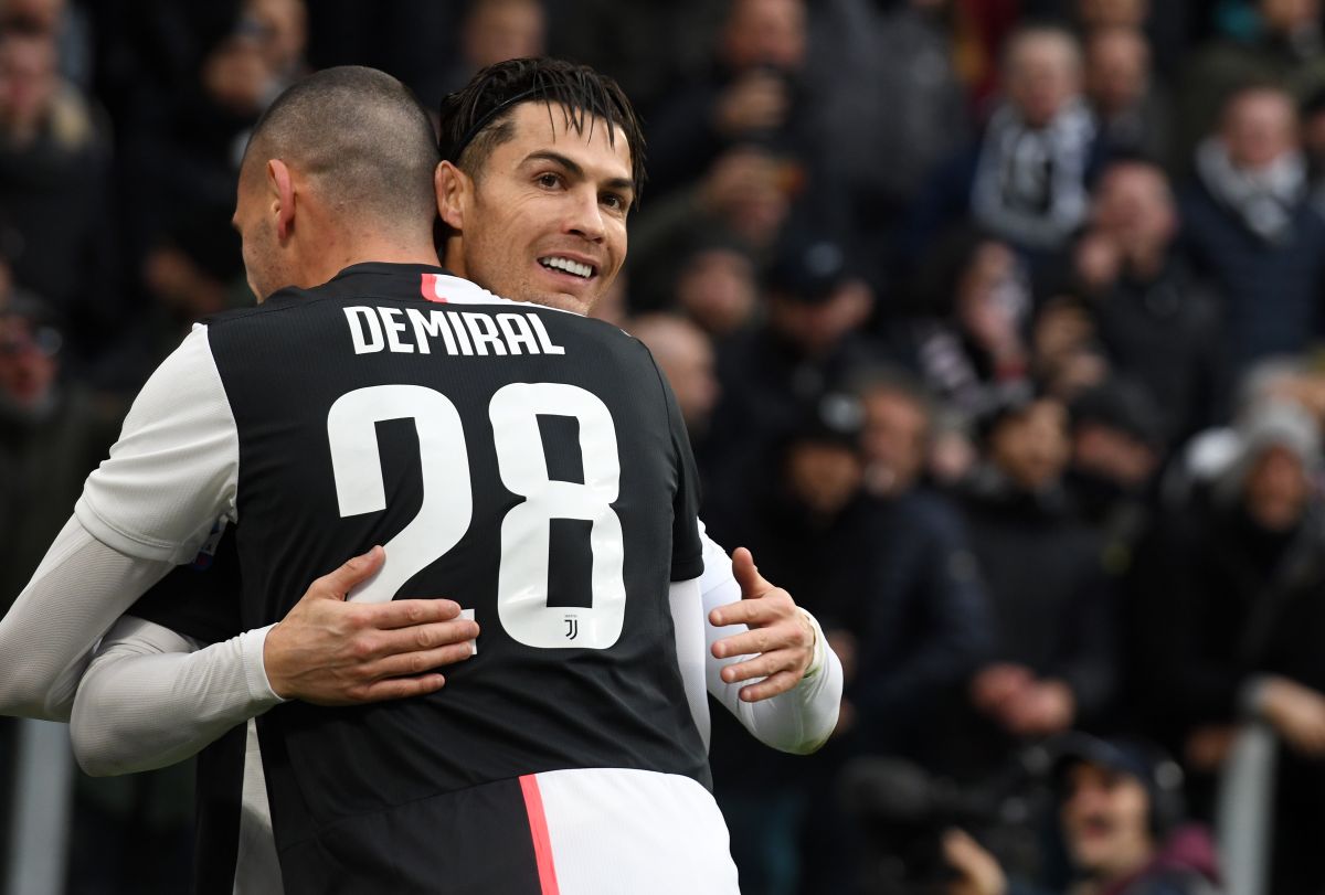 Merih Demiral y Cristiano Ronaldo con Juventus.